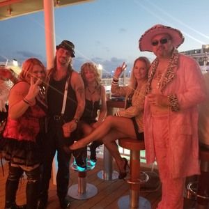 Meet your Posher, Renee